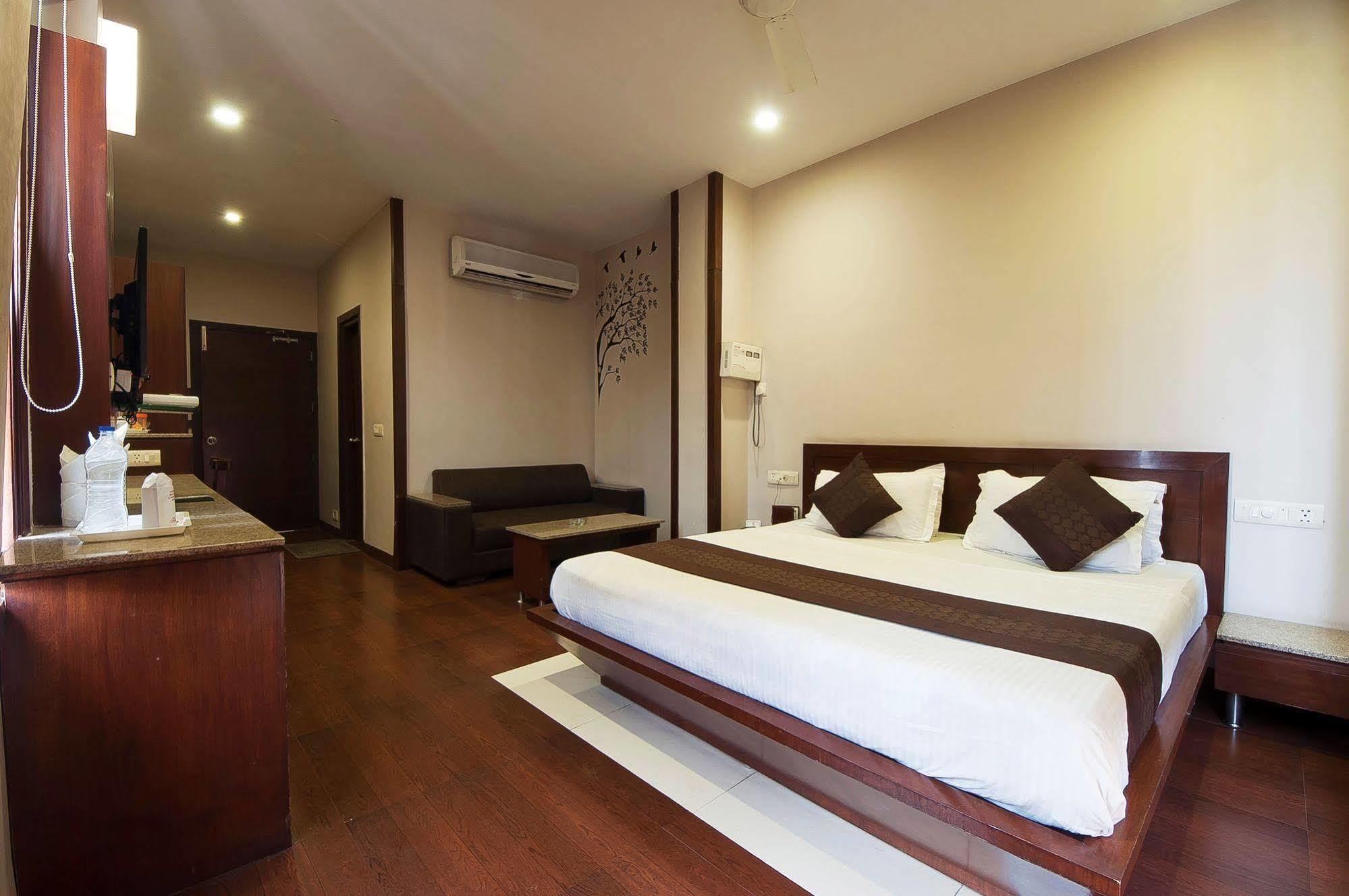 Fabhotel Basera Amritsar Exterior foto